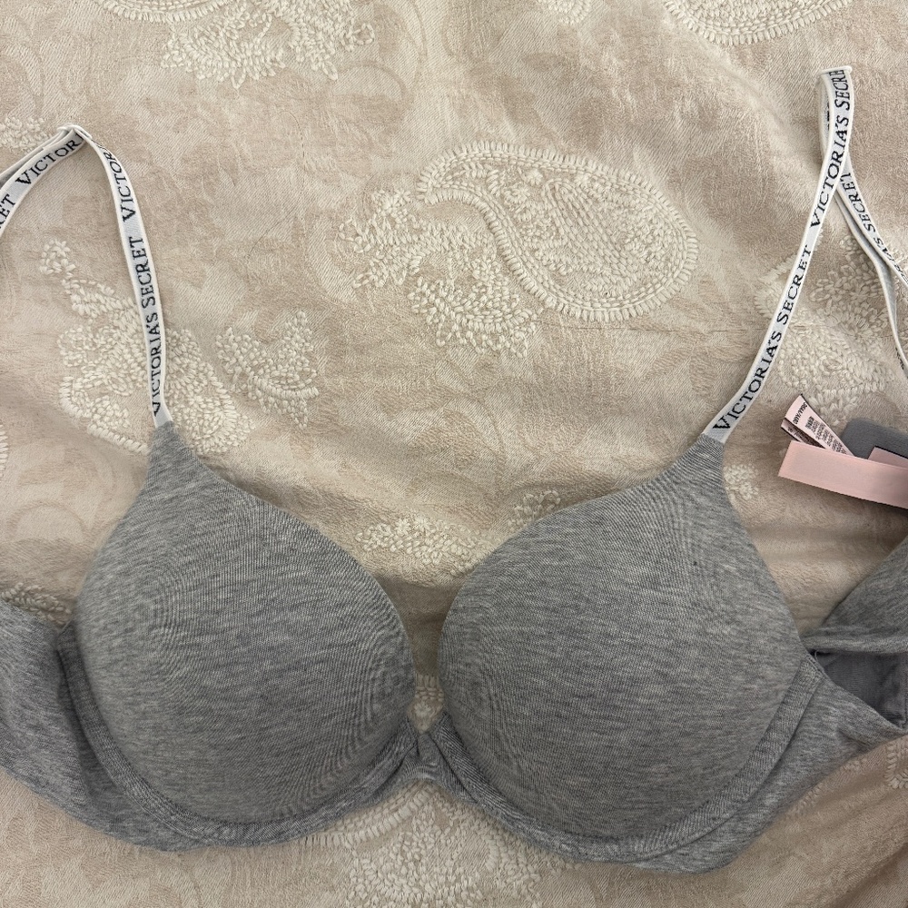 THE T-SHIRT Bombshell Add-2-Cups Push-Up Bra